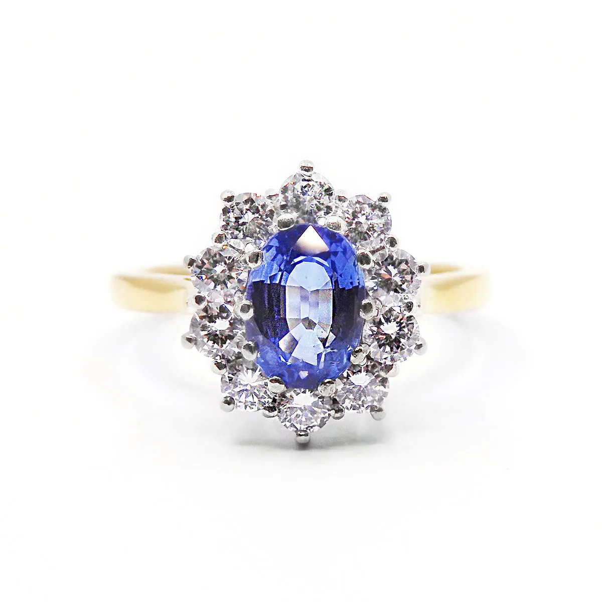 1.31ct Oval Cut Sapphire and Diamond Cluster Ring | Pre-Loved | 18K Yellow Gold