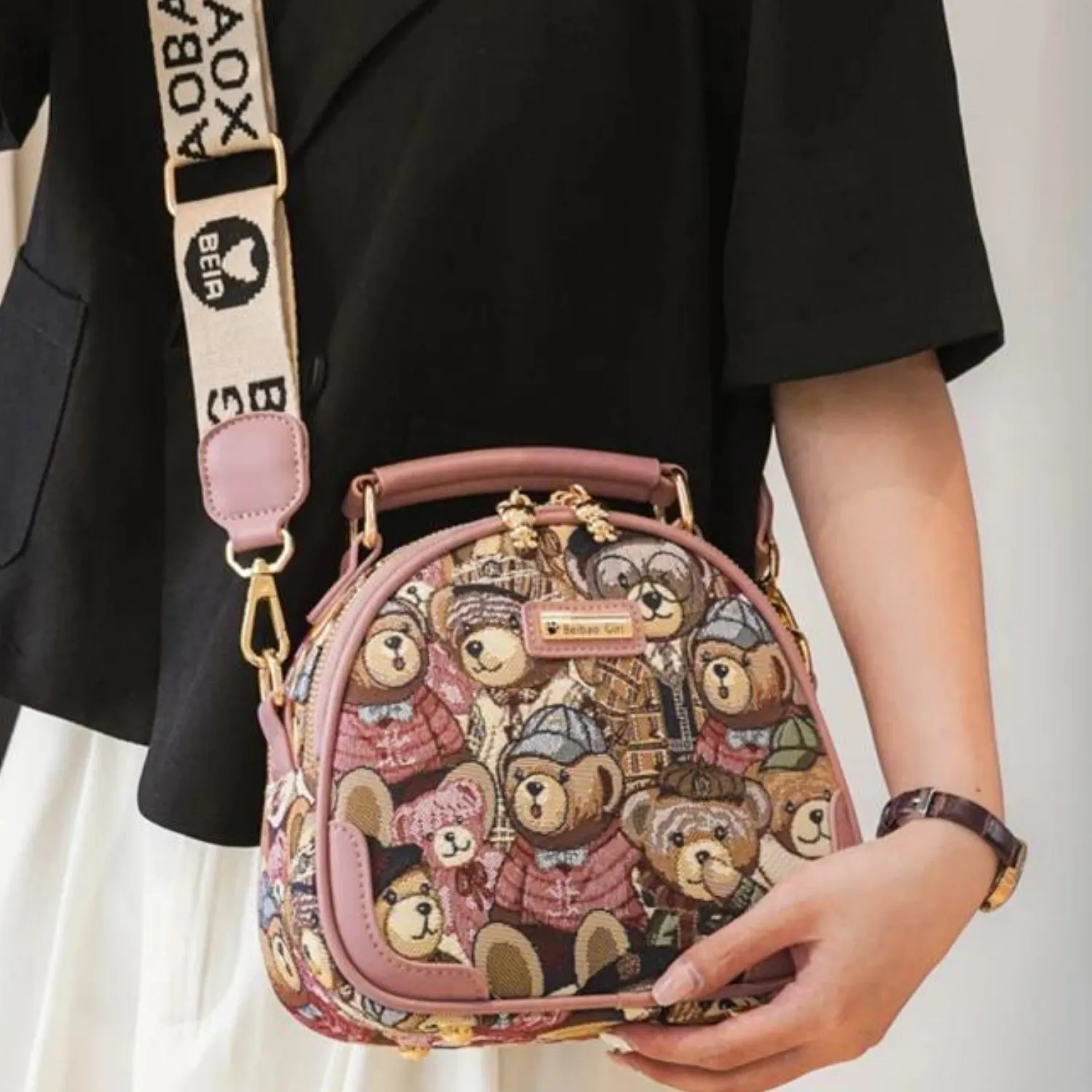 Adorable Bear Print Round Crossbody Bag