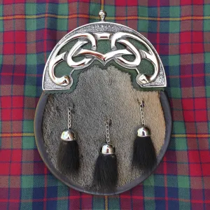 CONTEMPORARY CAPE FURE SEAL