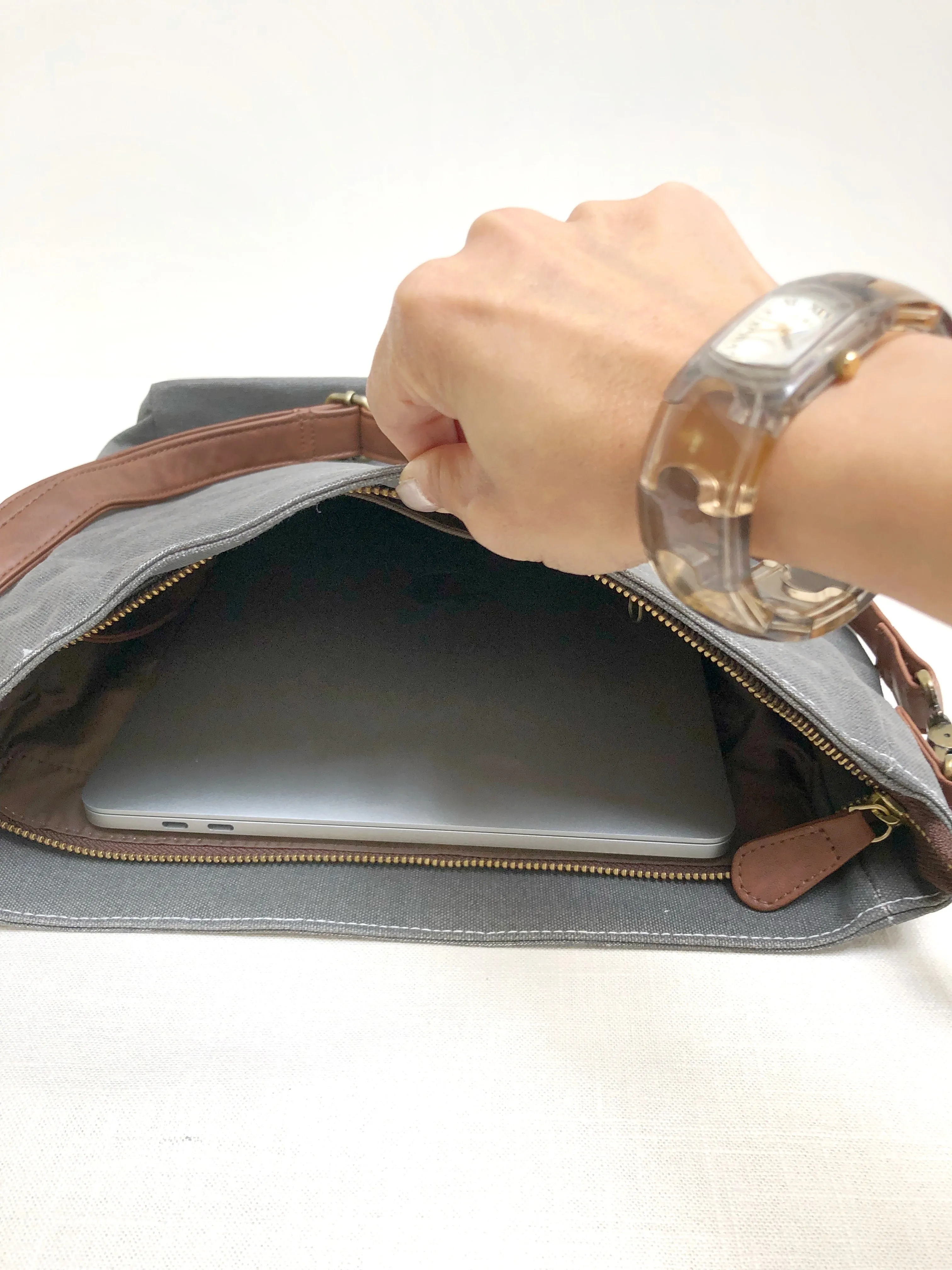 Crossbody Bag - Carmel