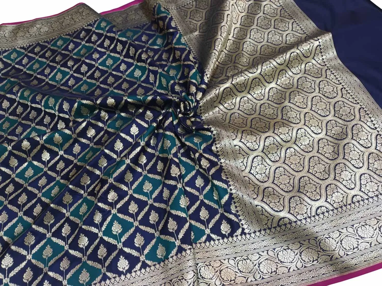 Exquisite Green & Blue Banarasi Silk Saree