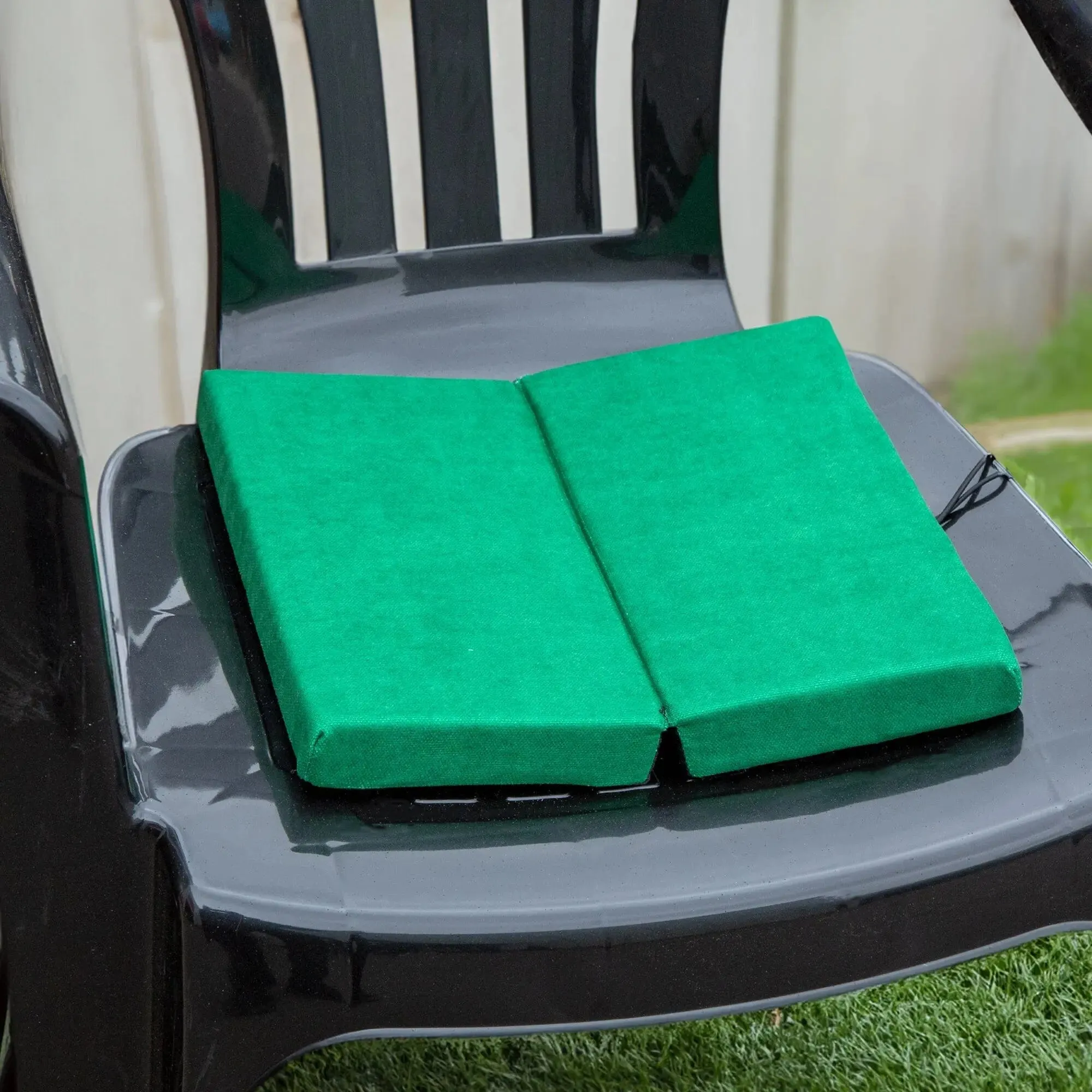 Foldable Stadium Seat Cushion, Ideal for Picnics and Garden Furniture