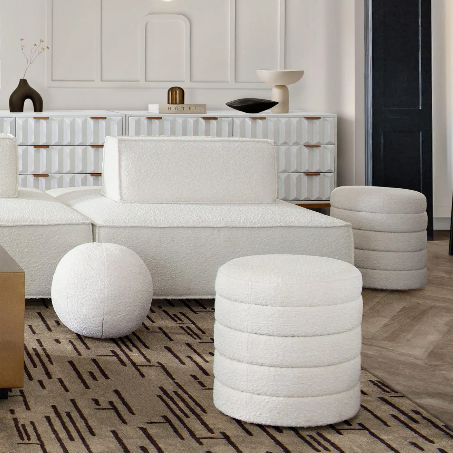 HELIX OTTOMAN IVORY