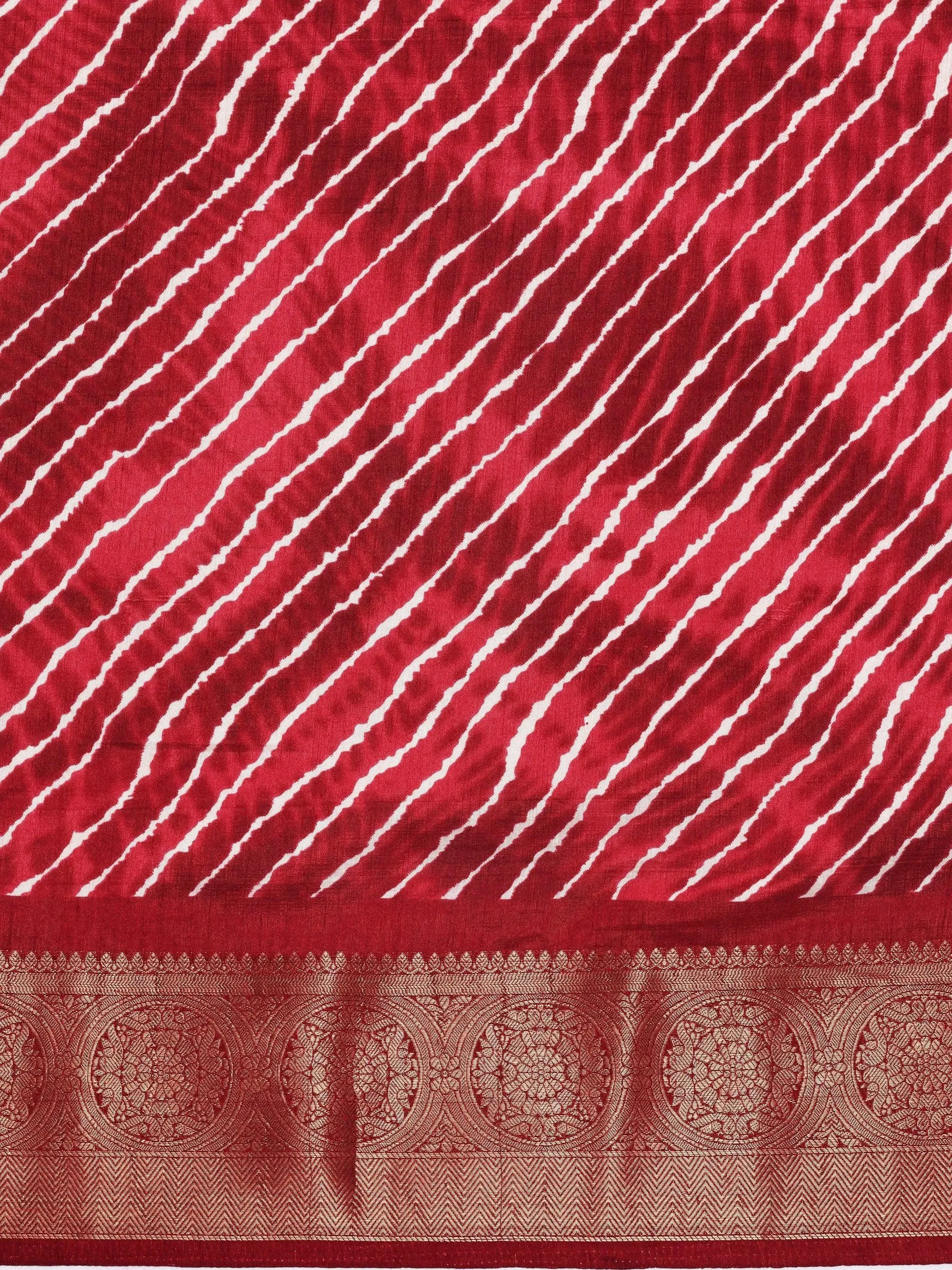 Maroon Printed Silk Blend Saree With Unstitched Blouse Piece