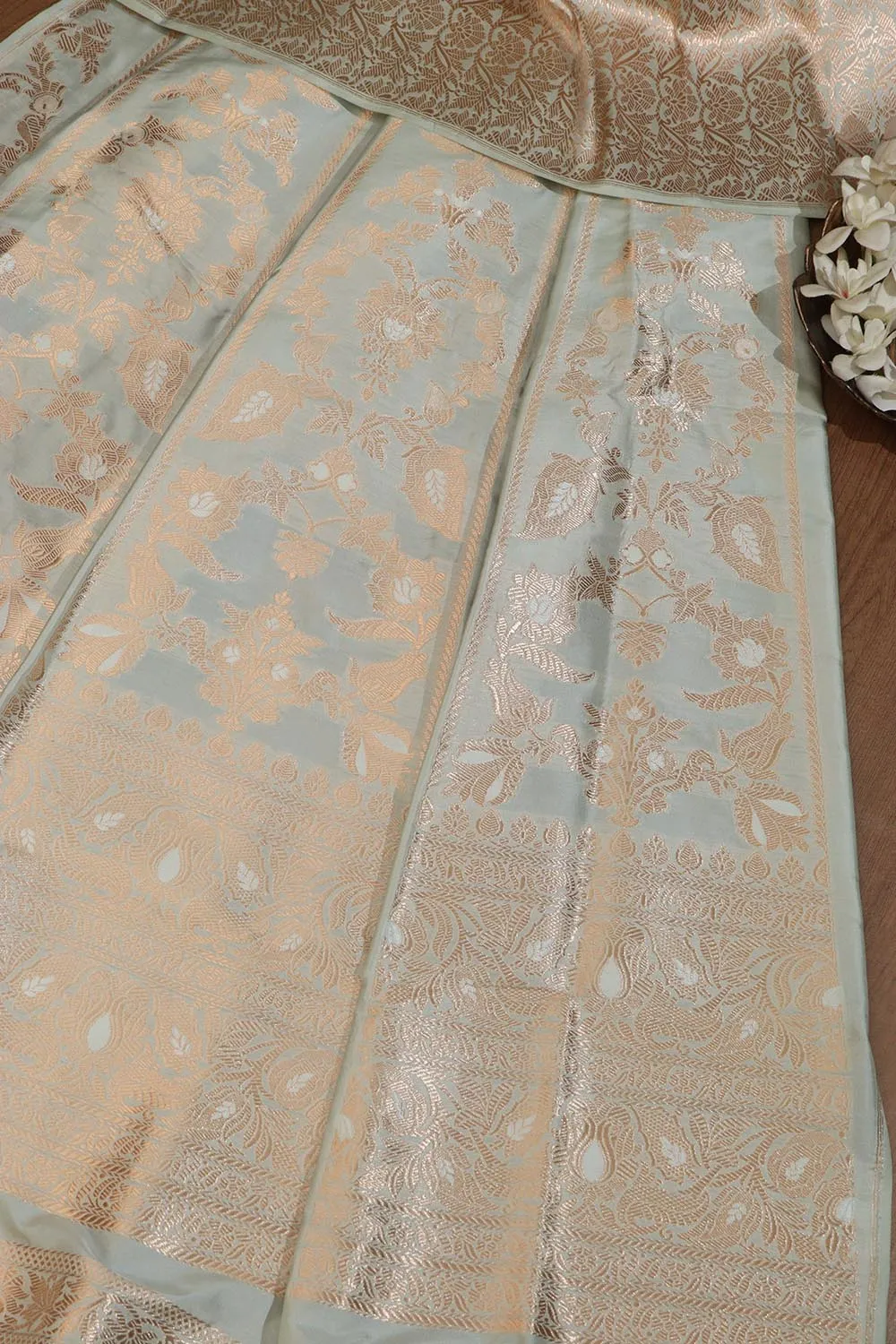 Pastel Banarasi Silk Lehenga Set - Exquisite Elegance