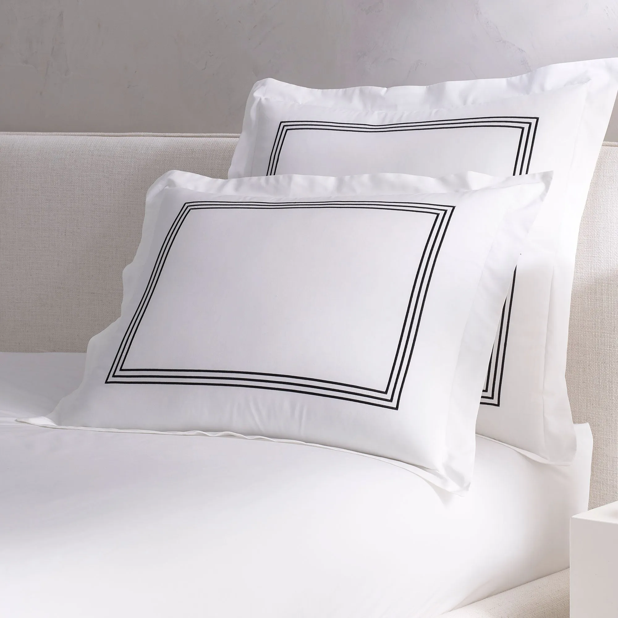 Strada Embroidered Percale Shams